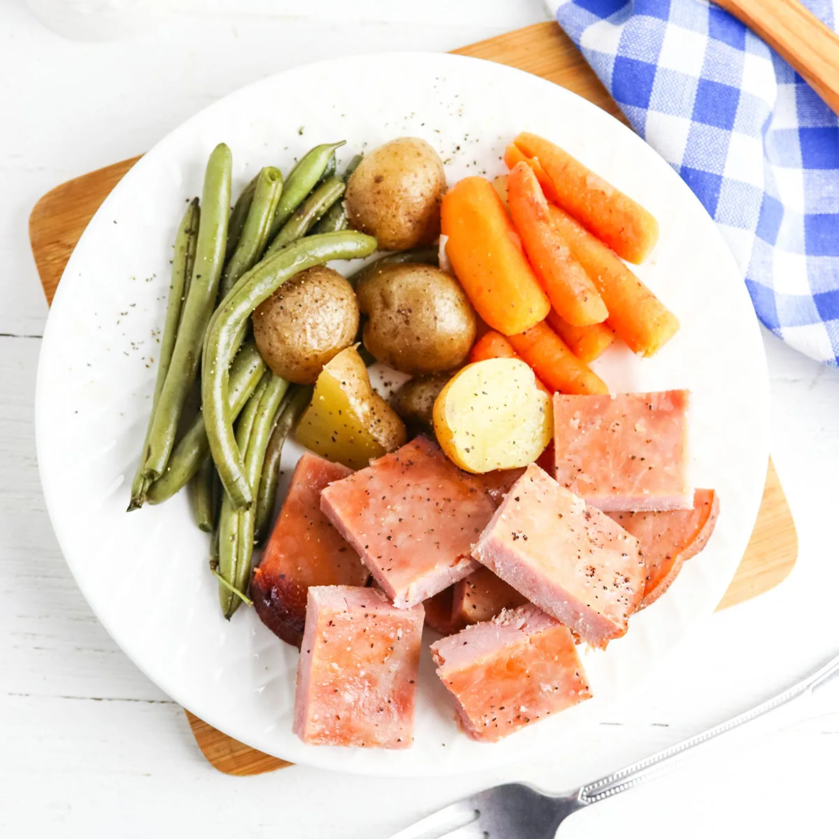 Slow Cooker Baby Carrots - Spicy Southern Kitchen