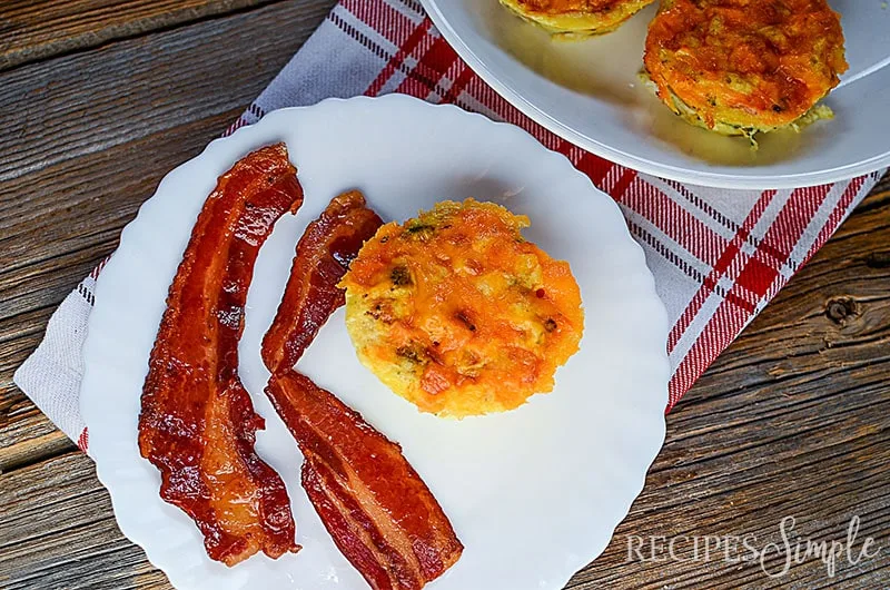 Muffin-Tin Omelets with Broccoli, Ham & Cheddar