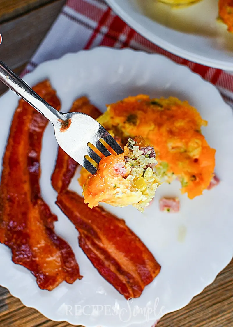 Muffin-Tin Omelets with Broccoli, Ham & Cheddar