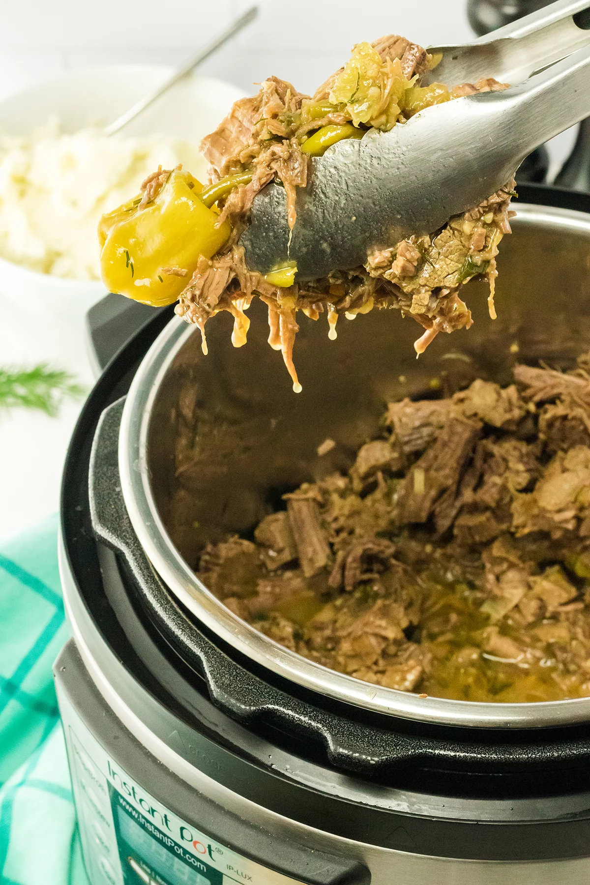 Shredded roast outlet beef instant pot