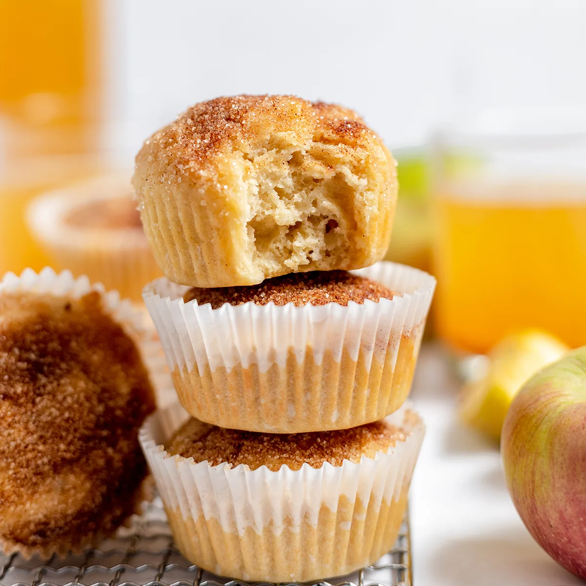 https://www.recipessimple.com/wp-content/uploads/2023/09/Apple-Cider-Muffins.jpg.webp