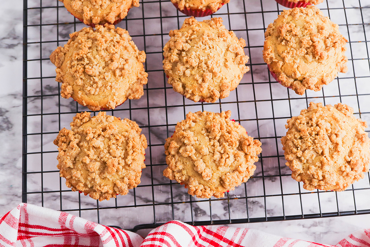 Cranberry Sauce Muffins - Recipes Simple