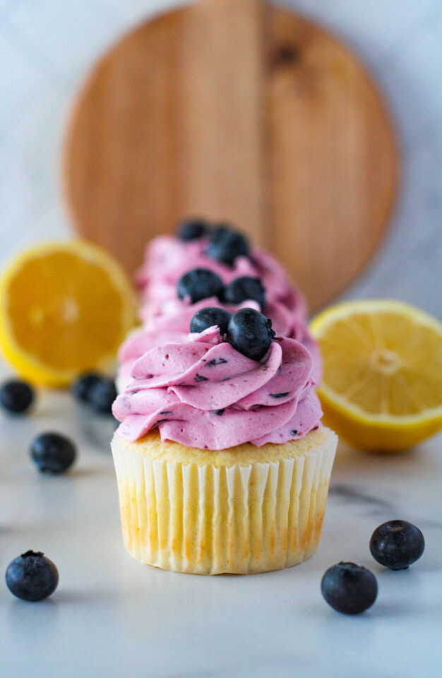 Lemon Cupcakes with Blueberry Buttercream - Recipes Simple